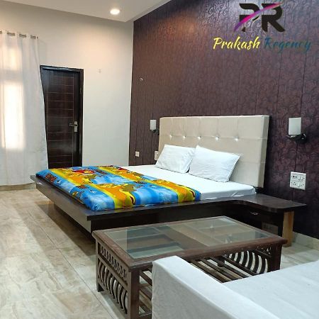 Hotel Prakash Regency Hapur Exteriör bild